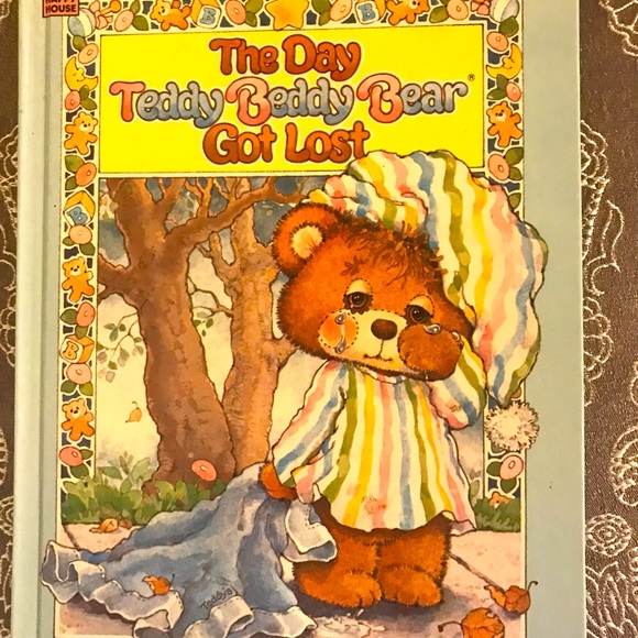 Other - Vintage teddy bear book